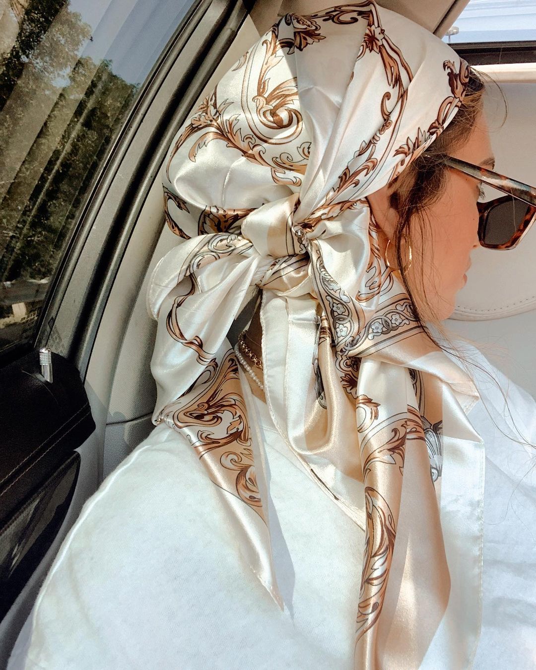 ซาตินผ้าพันคอสแควร์ผู้หญิงมุสล - Scarf Silk Square บทวิจารณ์และราคา
